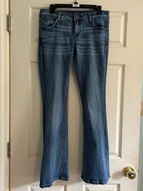 Chip & Pepper Women's Medium Wash Flare Jeans